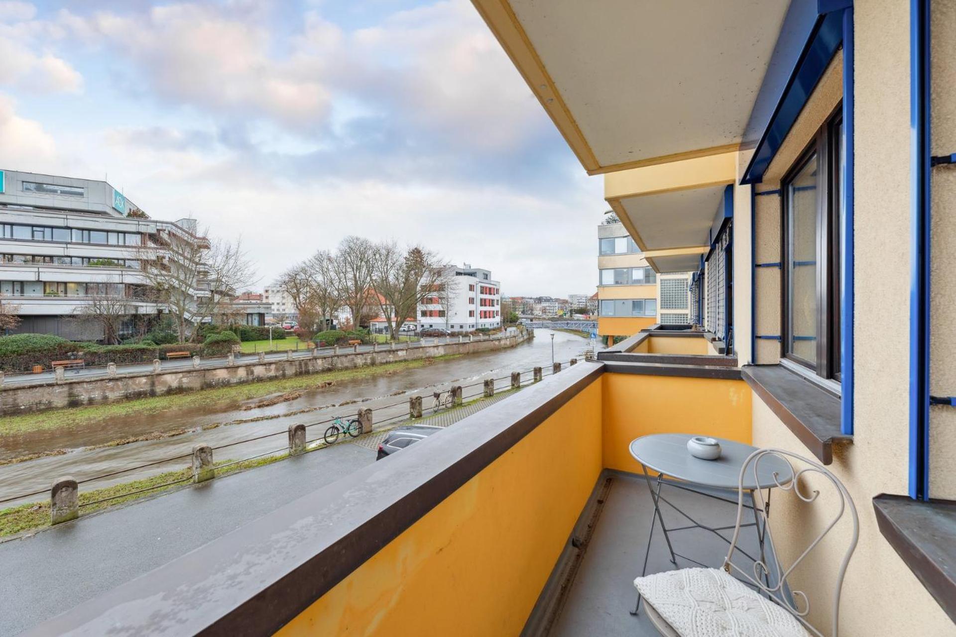 Sali Homes - Charming Studio Apartment In Heart Of Bayreuth With Balcony Eksteriør billede